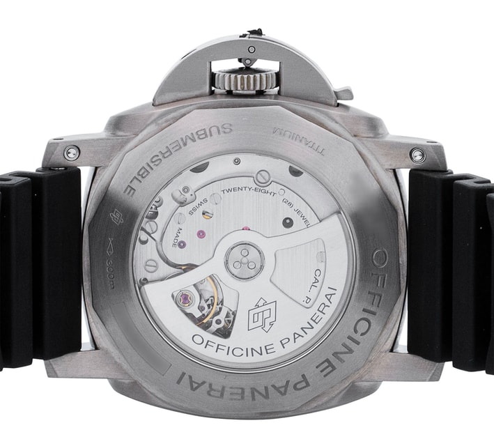 Panerai Luminor Submersible PAM00305 Image 4